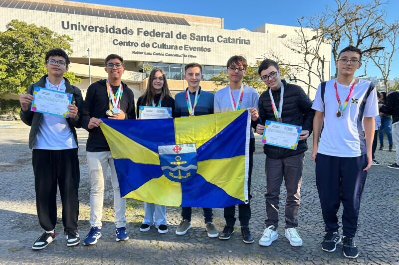 ITAJAÍ ALUNOS 01