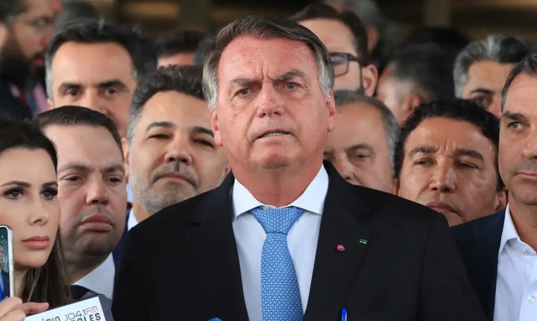 TRAMA GOLPISTA 01