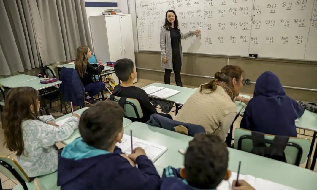 PISO PROFESSORES 01