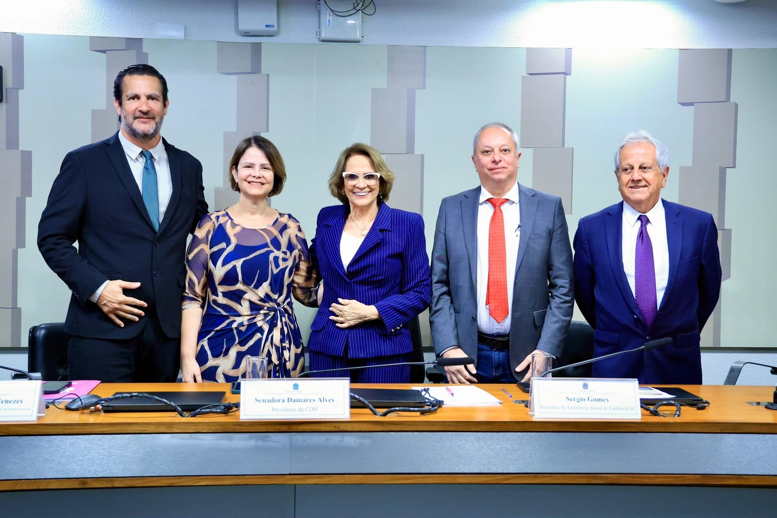 Balneário Camboriú: Município apresenta avanços das políticas à pessoa idosa no Senado Federal